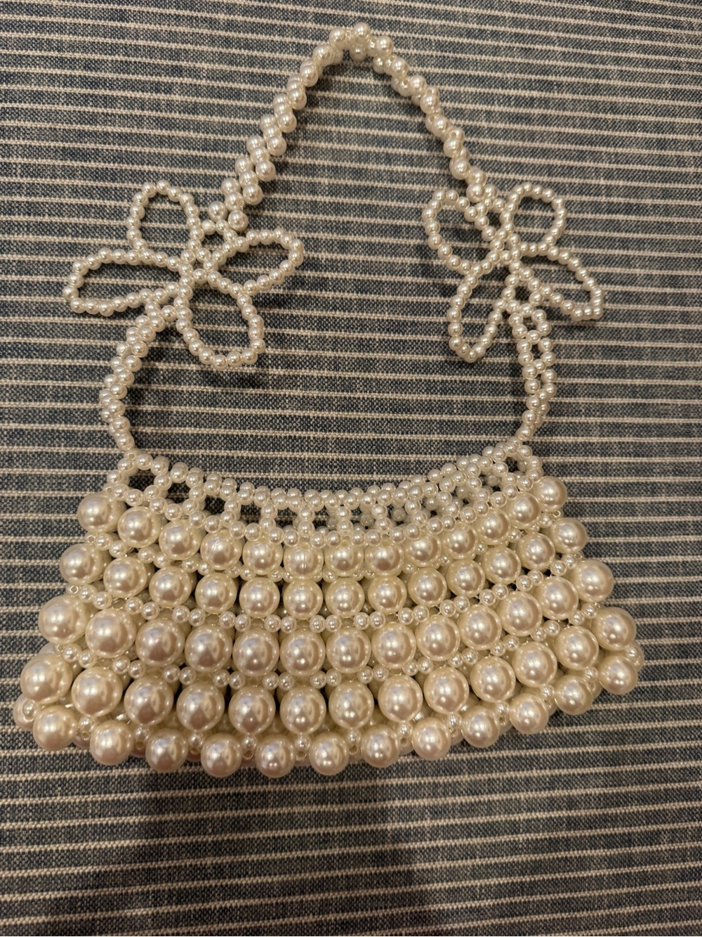 Mini pearl bag